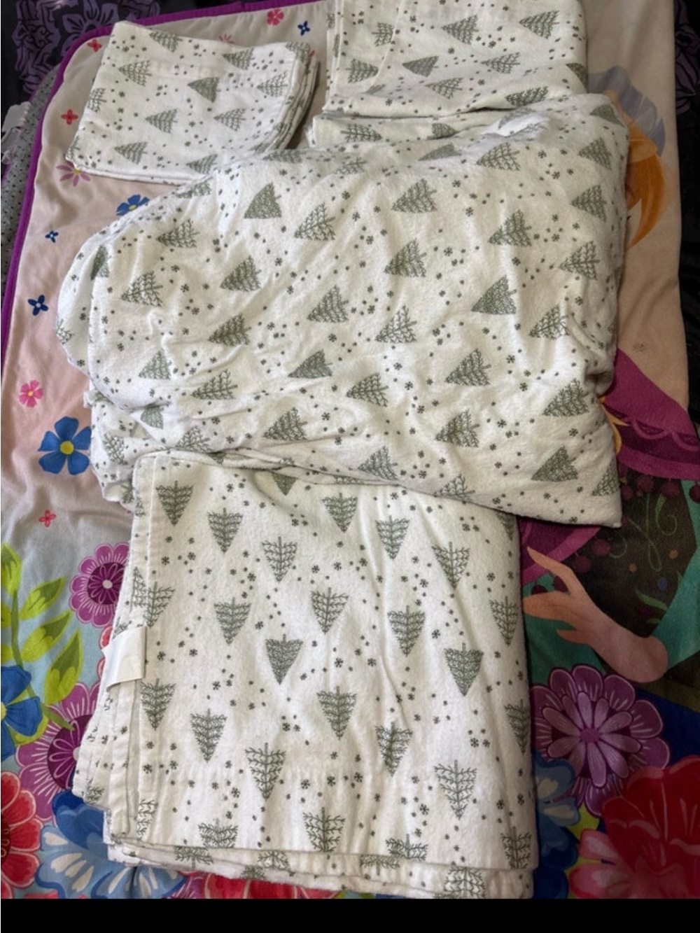 Christmas Tree 4-piece Sheets